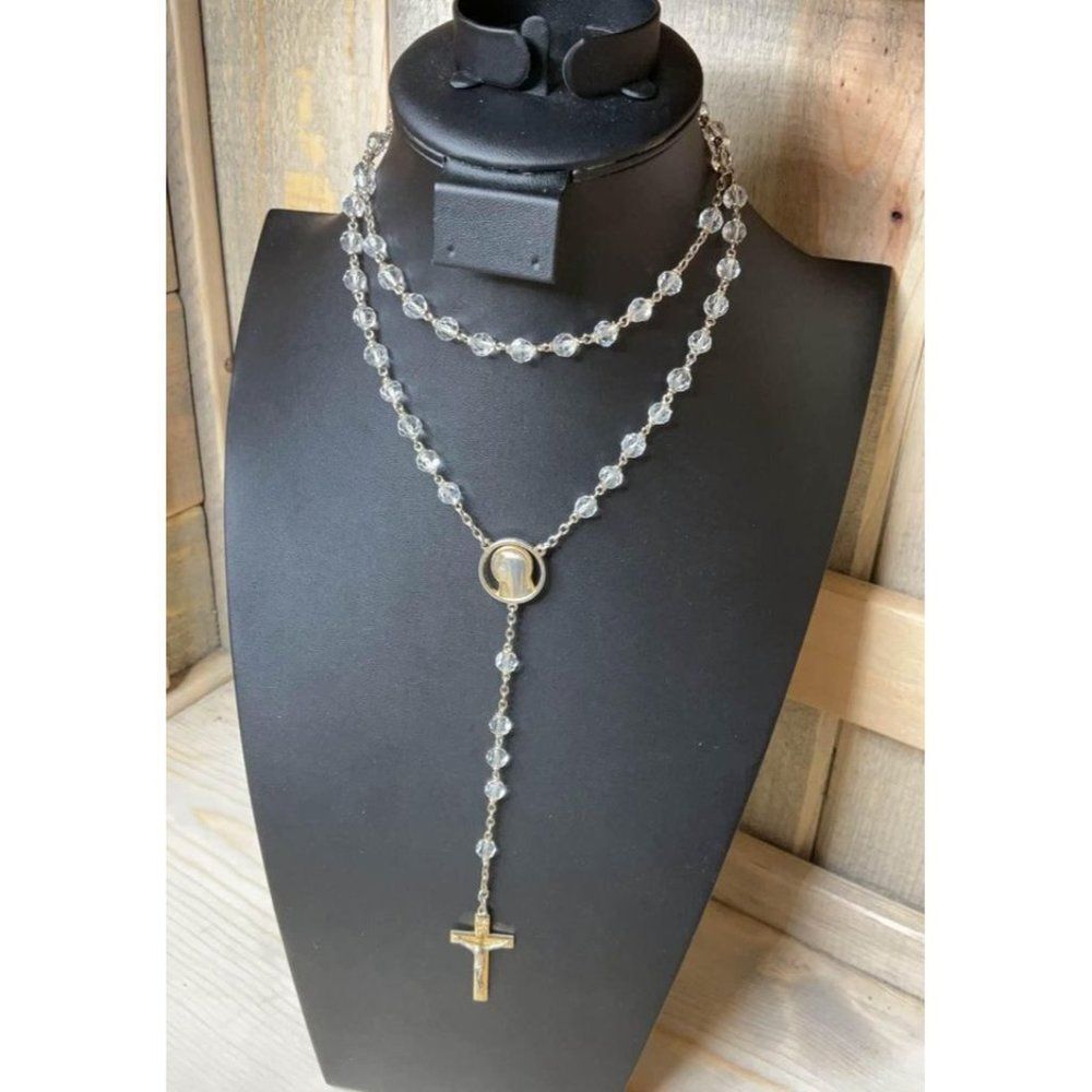 𝅺CLEAR crystal rosary beads with gold tone cross - Picture 2 of 9